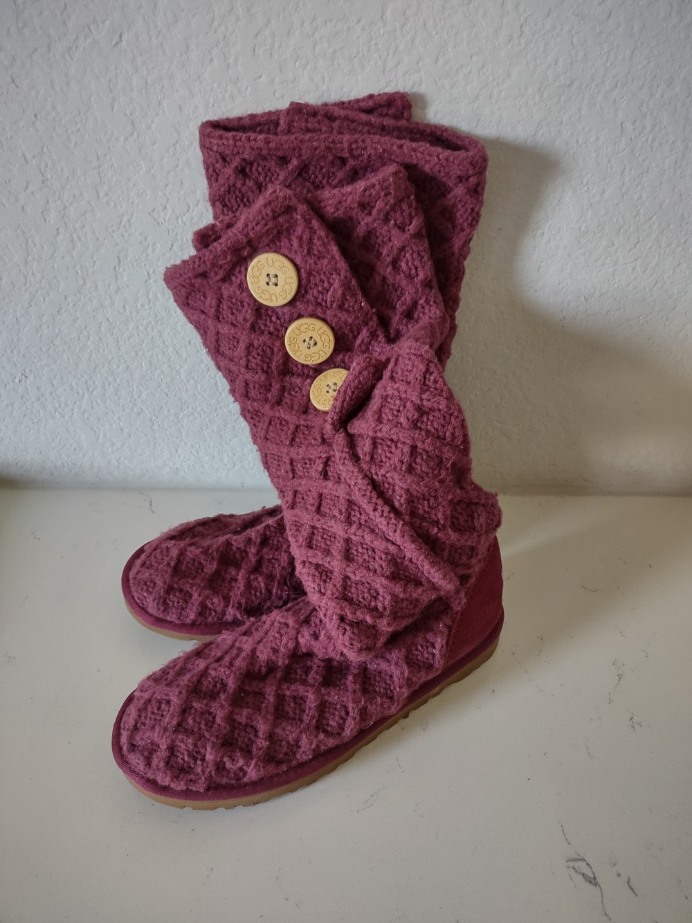 UGG Boots Cardy Lattice Knit Tall Pull On Boot Size 5 Burgundy Red
